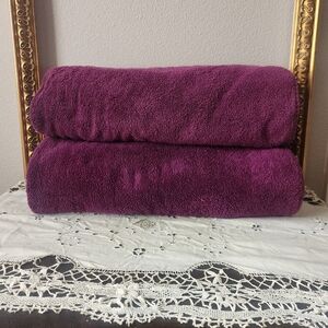 2x Charisma Resort Towels